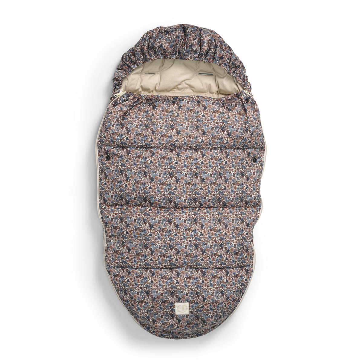 Large selection of down footmuffs that fits all strollers. Elodie